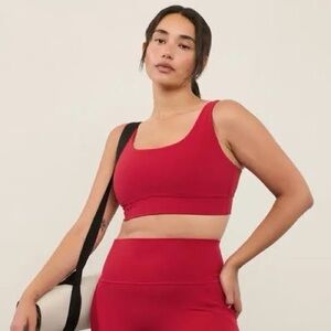 Athleta Breathe Longline Bra A-C Clover Berry